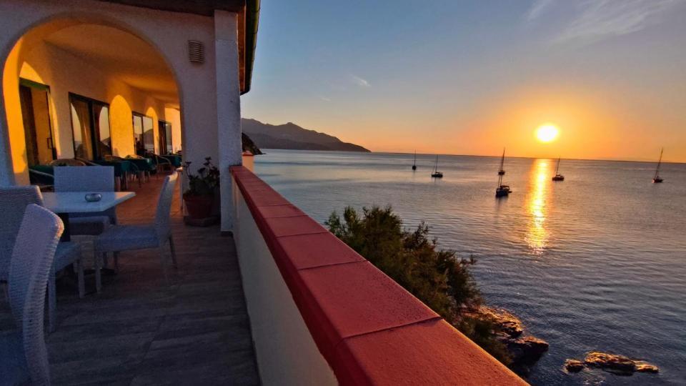 Hotel Scoglio Bianco Portoferraio Buitenkant foto